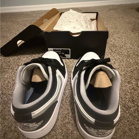 Air Jordan 1 Low